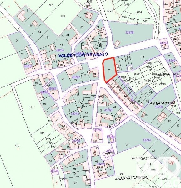 Land plot in Villaturiel, Leon, Spain 910 sq.m. No. 184661