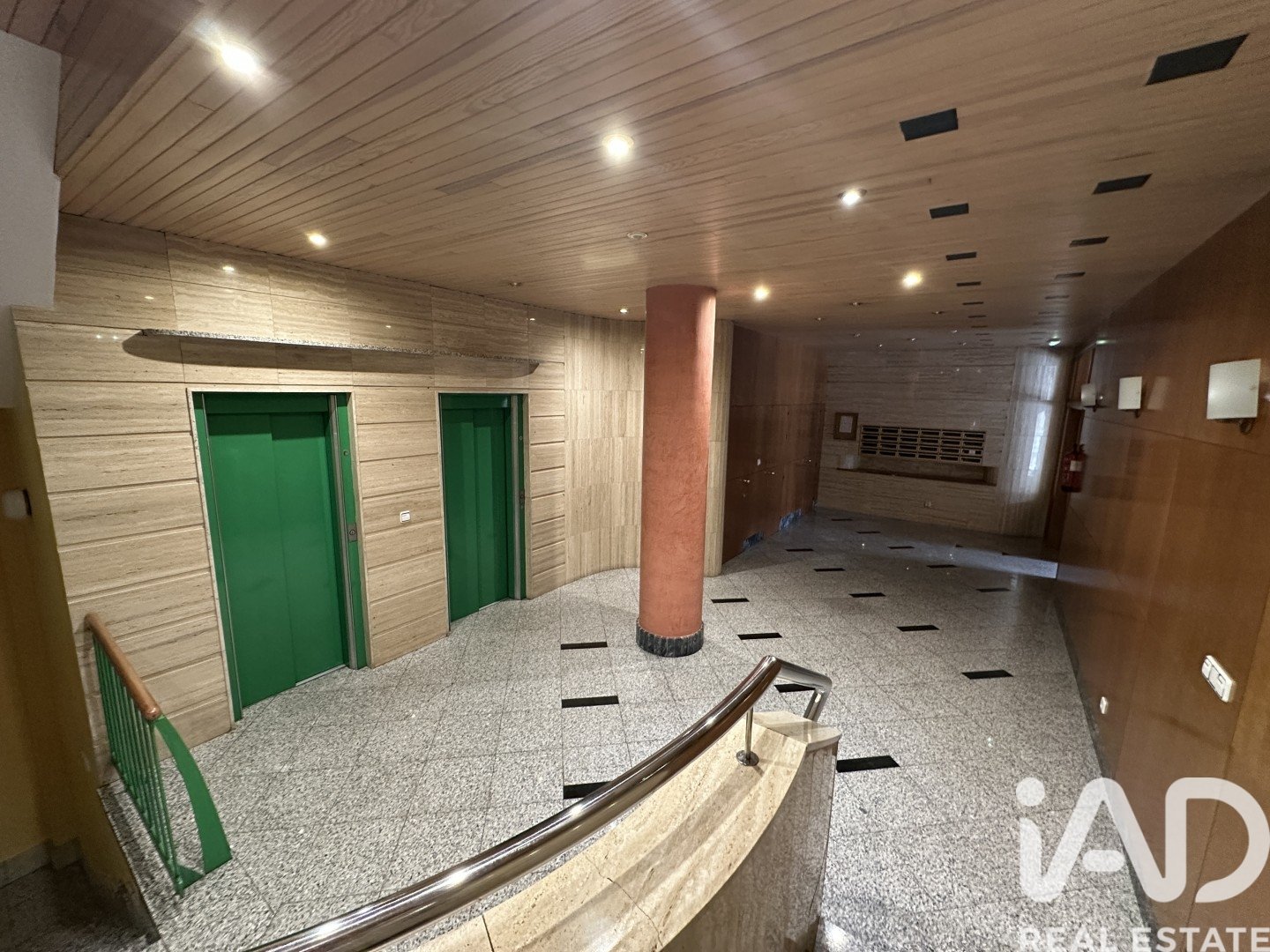 Коммерческая недвижимость в Леон, Испания 5 спален, 130м2 №173411