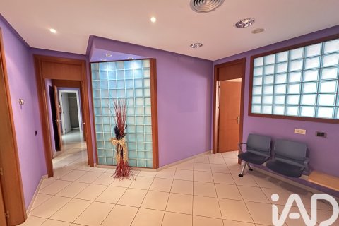 Коммерческая недвижимость в Леон, Испания 5 спален, 130м2 №173411