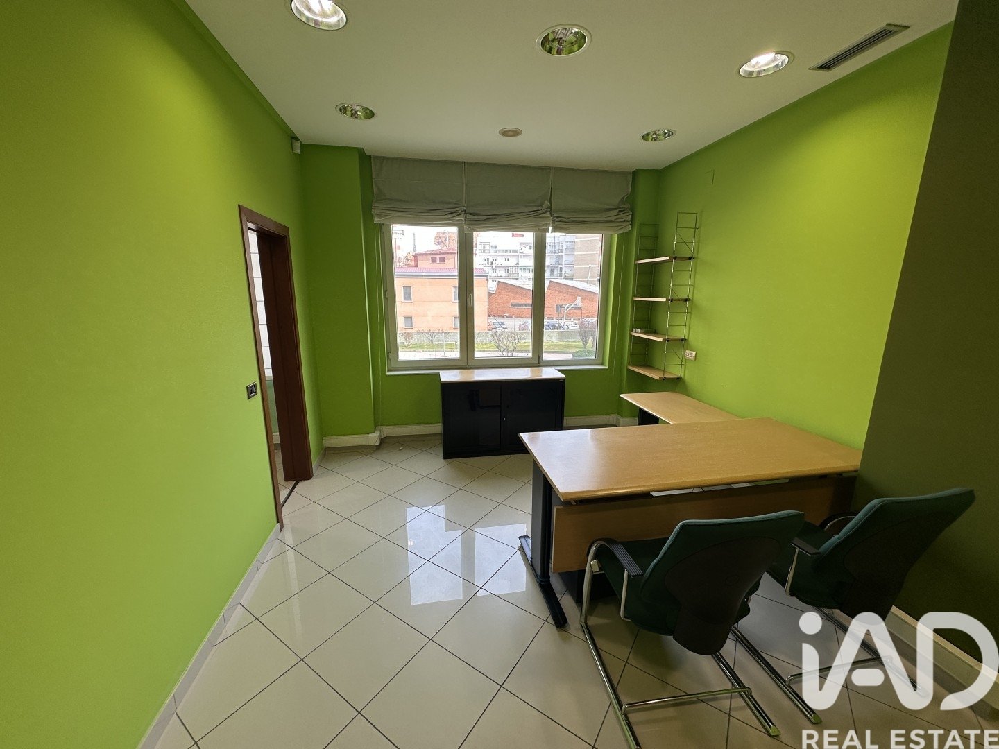 Коммерческая недвижимость в Леон, Испания 5 спален, 130м2 №173411