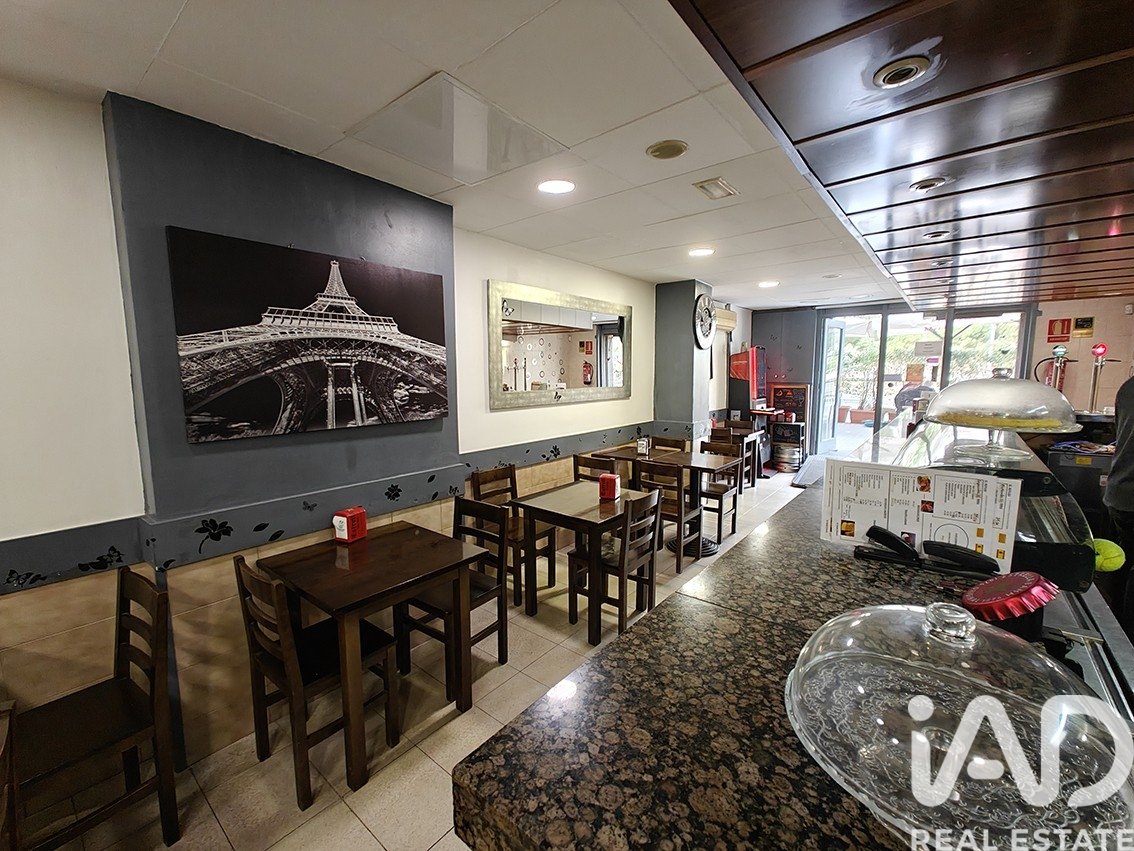 Cafe / restaurant à Barcelona, Espagne 113 m2 No. 173414