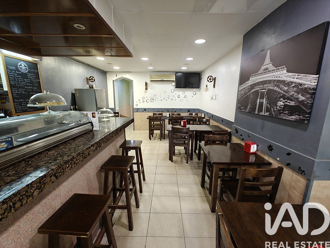 Cafe / restaurant à Barcelona, Espagne 113 m2 No. 173414