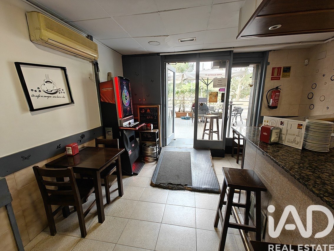 Cafe / restaurant à Barcelona, Espagne 113 m2 No. 173414