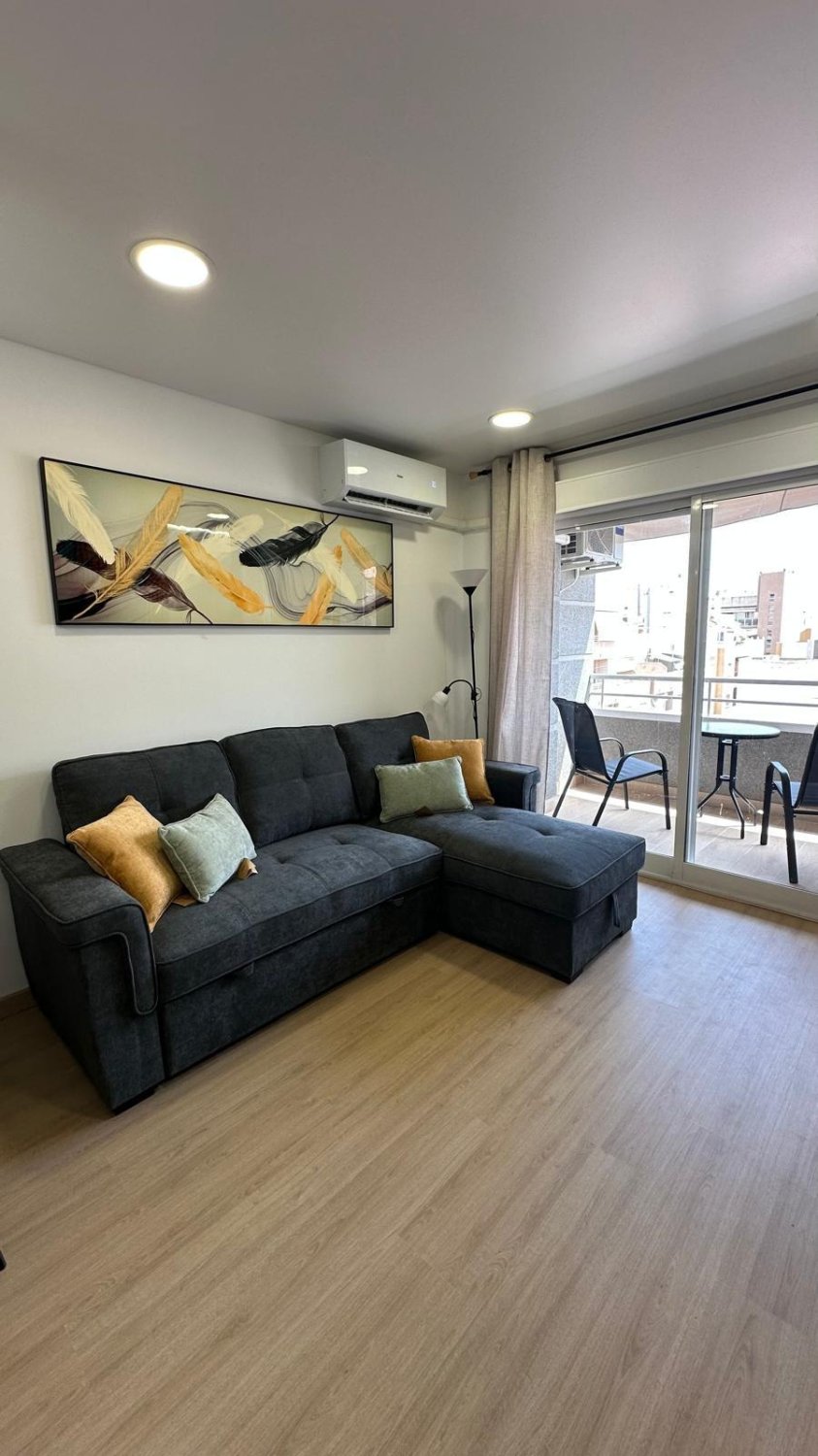 Wohnung in Torrevieja, Alicante, Spanien 1 Schlafzimmer, 54 m2 Nr. 194193