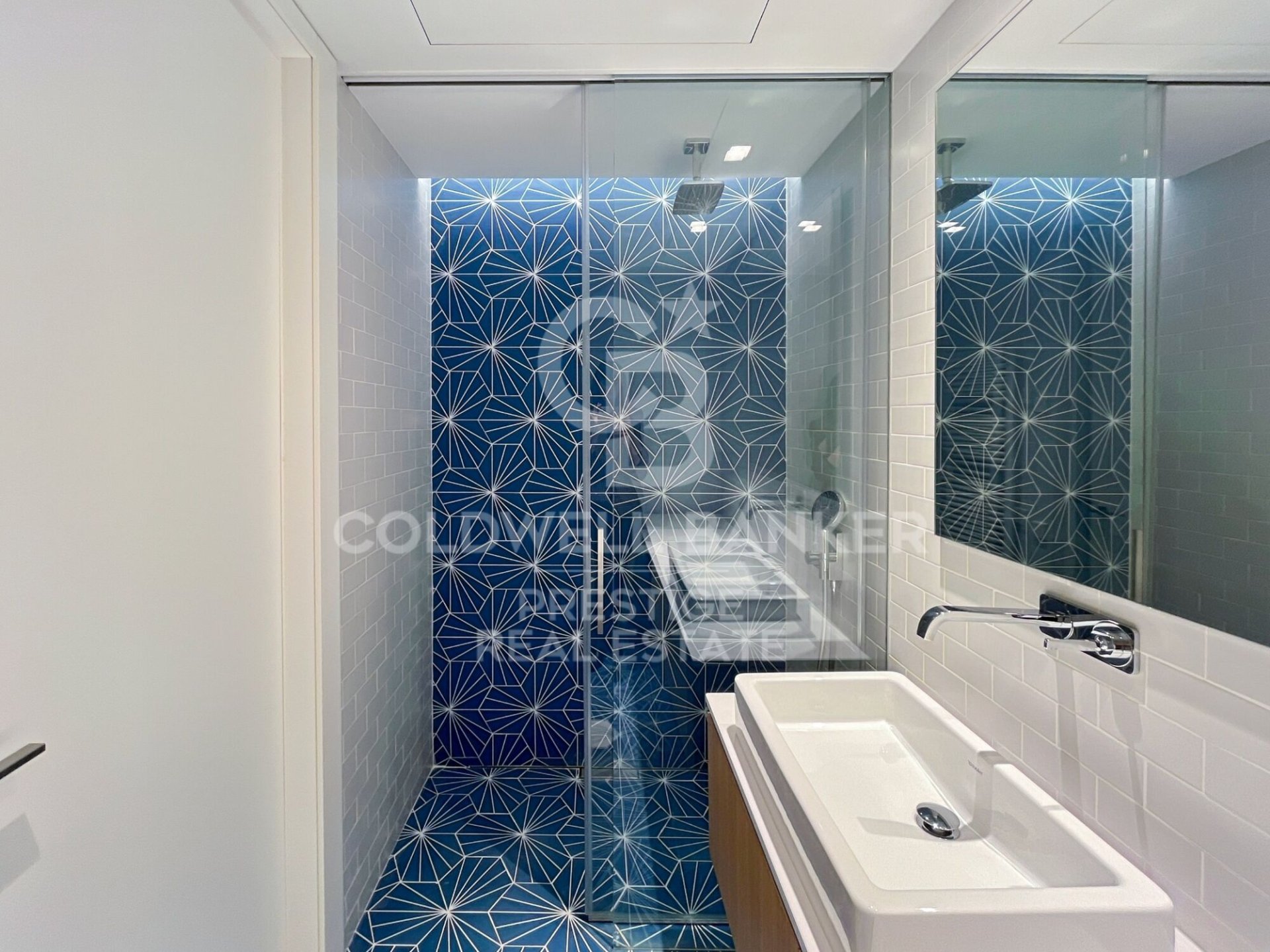 Dzīvoklis Barcelona, Spānijā 2 istabas, 146 m2 Nr. 160201