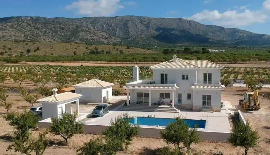 Villa in Pinoso, Alicante, Spanien 4 Schlafzimmer, 220 m2 Nr. 144547