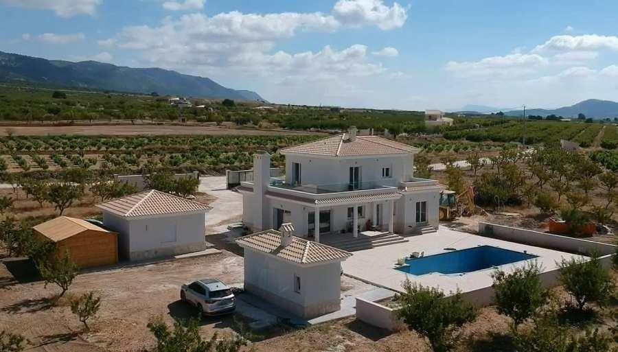 Villa in Pinoso, Alicante, Spanien 4 Schlafzimmer, 220 m2 Nr. 144547