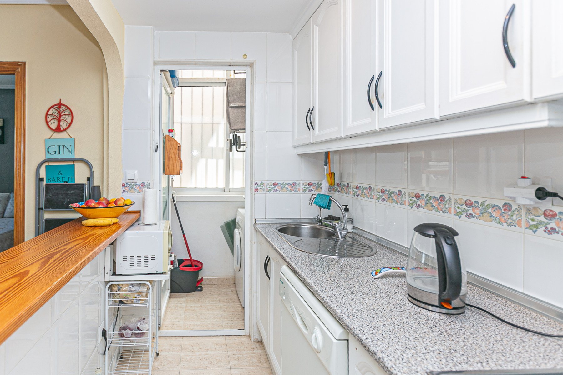 Apartment in Alicante, Spain 3 bedrooms, 89 sq.m. No. 189116