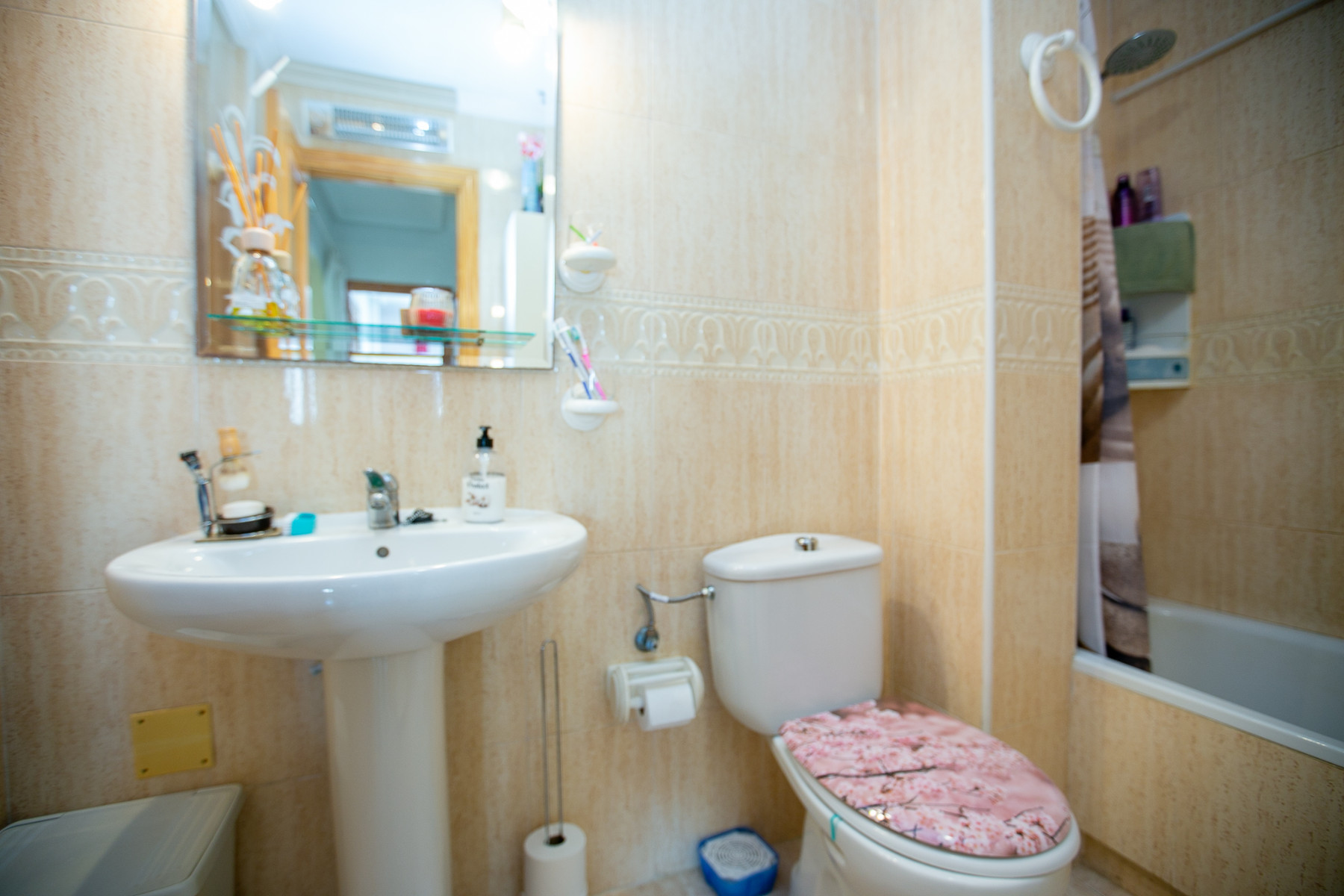 Apartment in Alicante, Spain 3 bedrooms, 89 sq.m. No. 189116