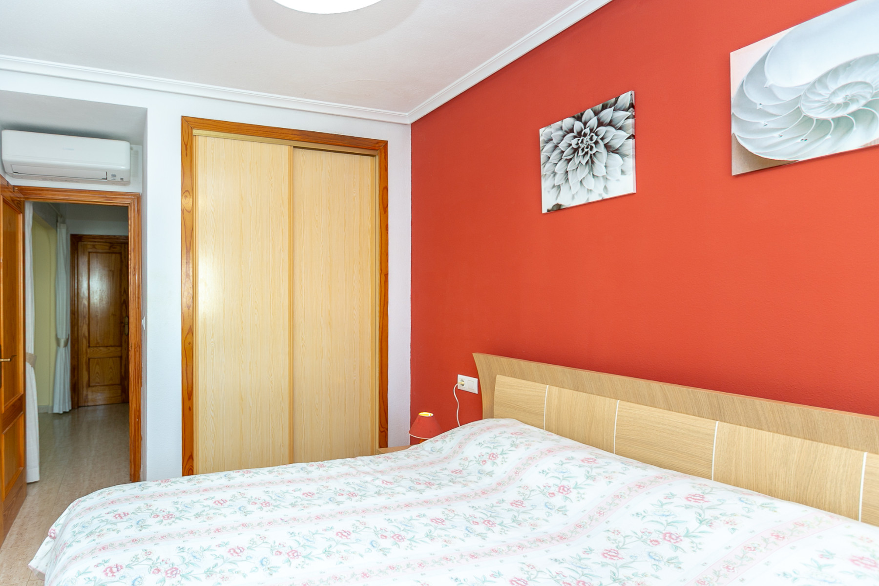 Apartment in Alicante, Spain 3 bedrooms, 89 sq.m. No. 189116