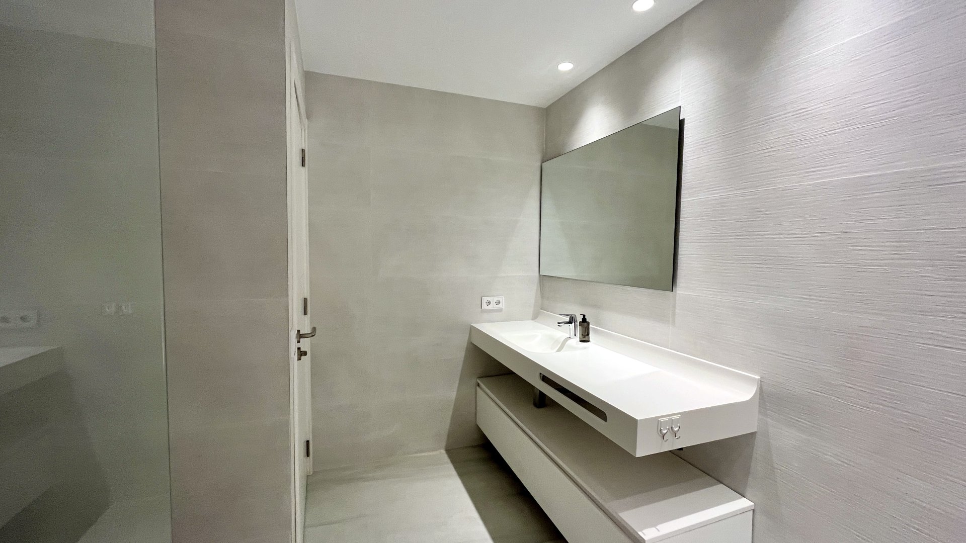 Apartment in Colonia De Sant Jordi, Mallorca, Spain 3 bedrooms, 170 sq.m. No. 196745
