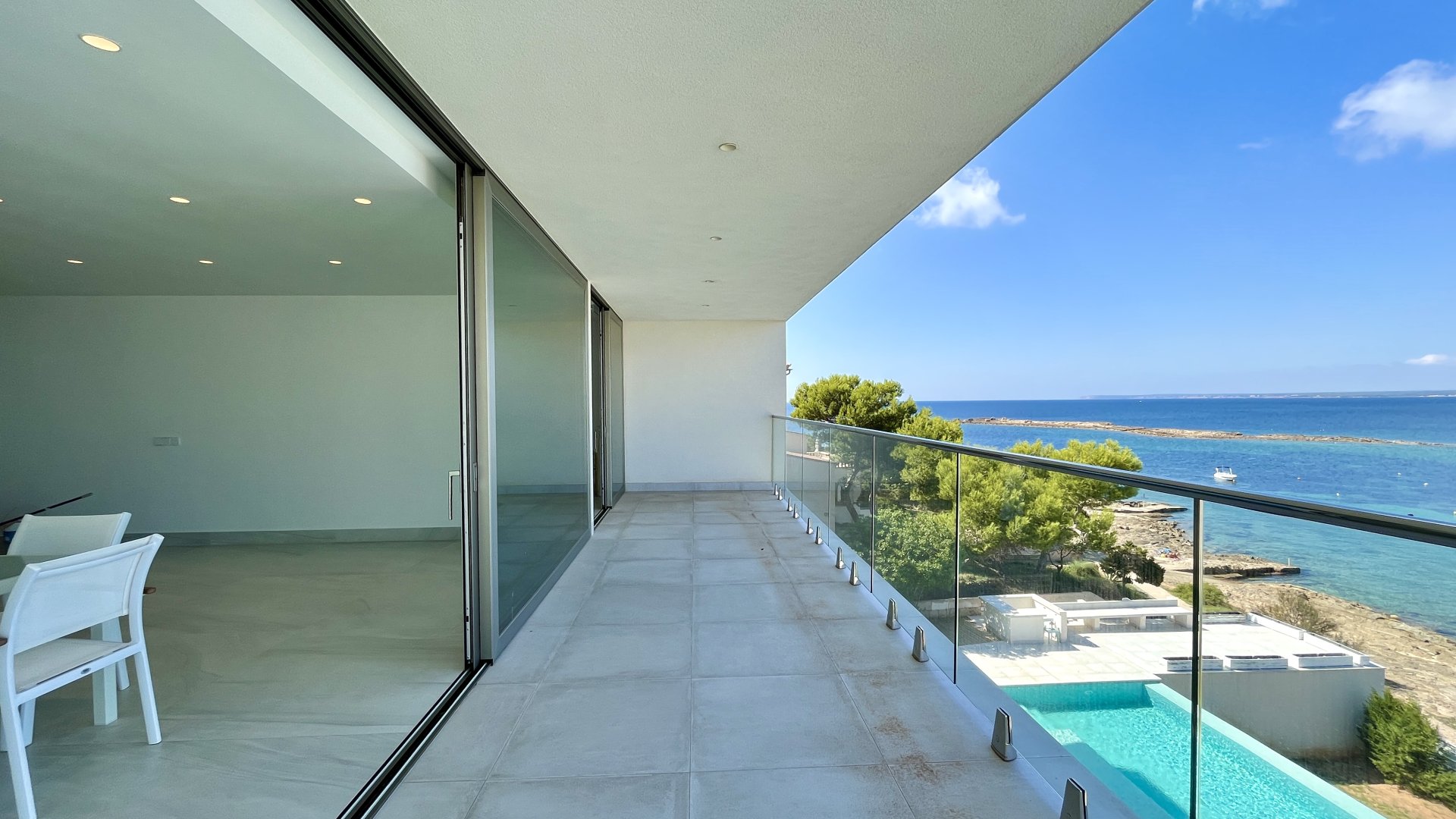 Apartment in Colonia De Sant Jordi, Mallorca, Spain 3 bedrooms, 170 sq.m. No. 196745