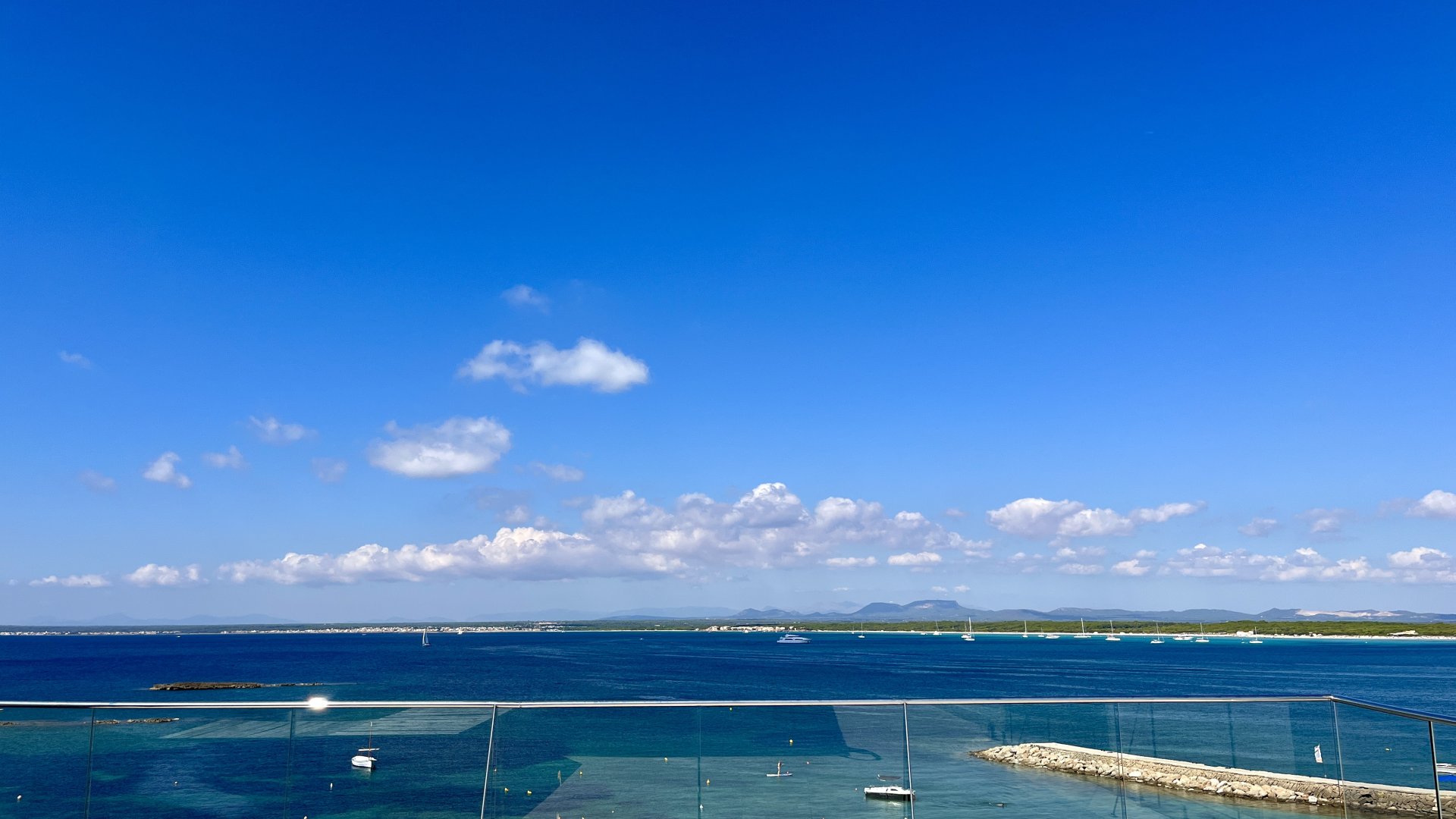 Apartment in Colonia De Sant Jordi, Mallorca, Spain 3 bedrooms, 170 sq.m. No. 196745