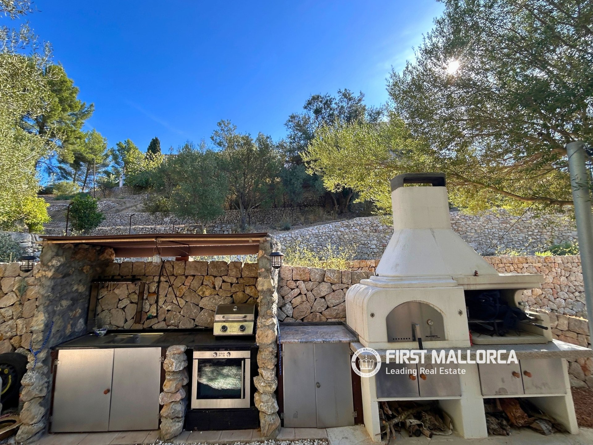 Finca in Puigpunyent, Mallorca, Spain 5 bedrooms, 262 sq.m. No. 196749