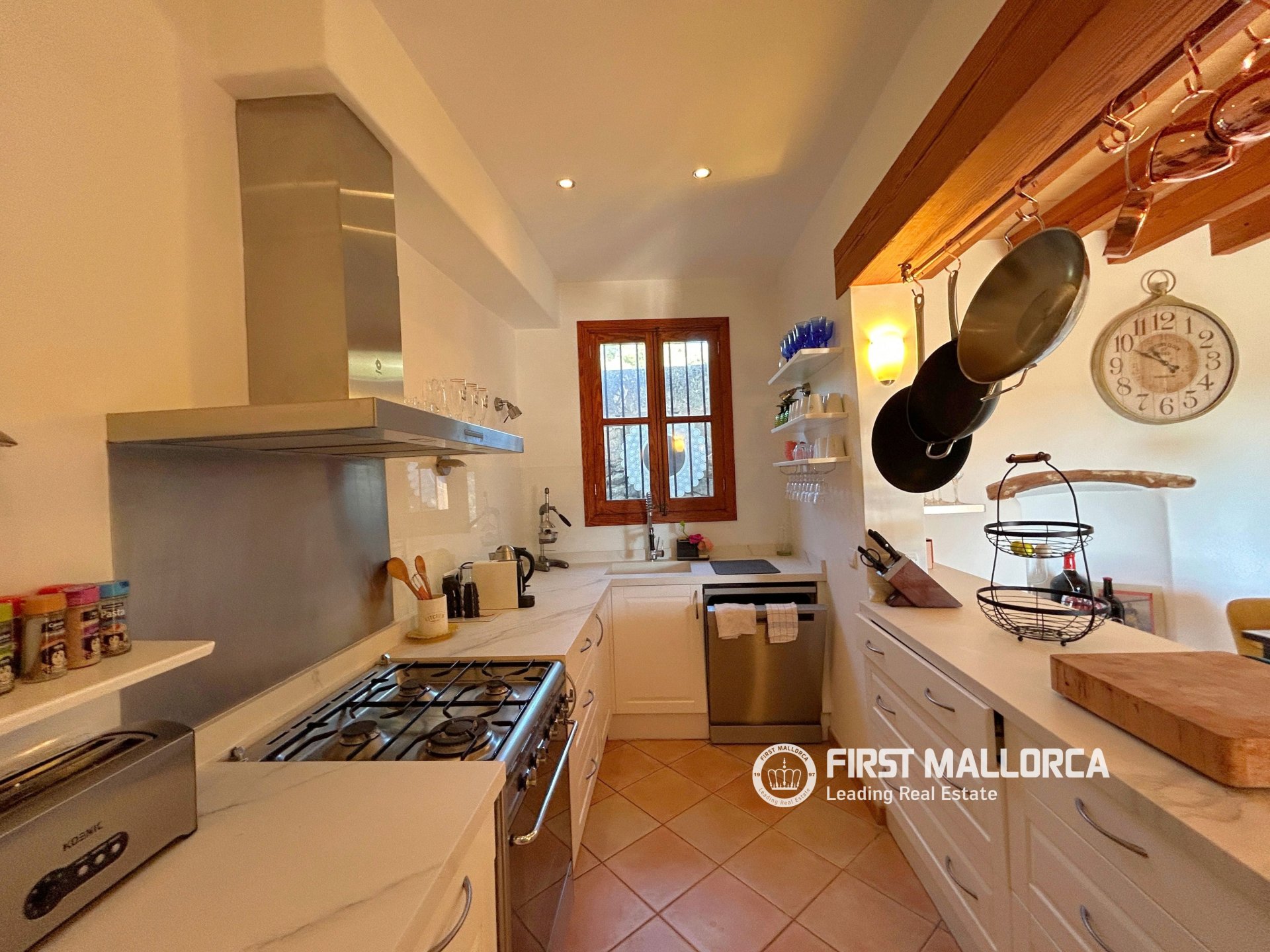Finca in Puigpunyent, Mallorca, Spain 5 bedrooms, 262 sq.m. No. 196749