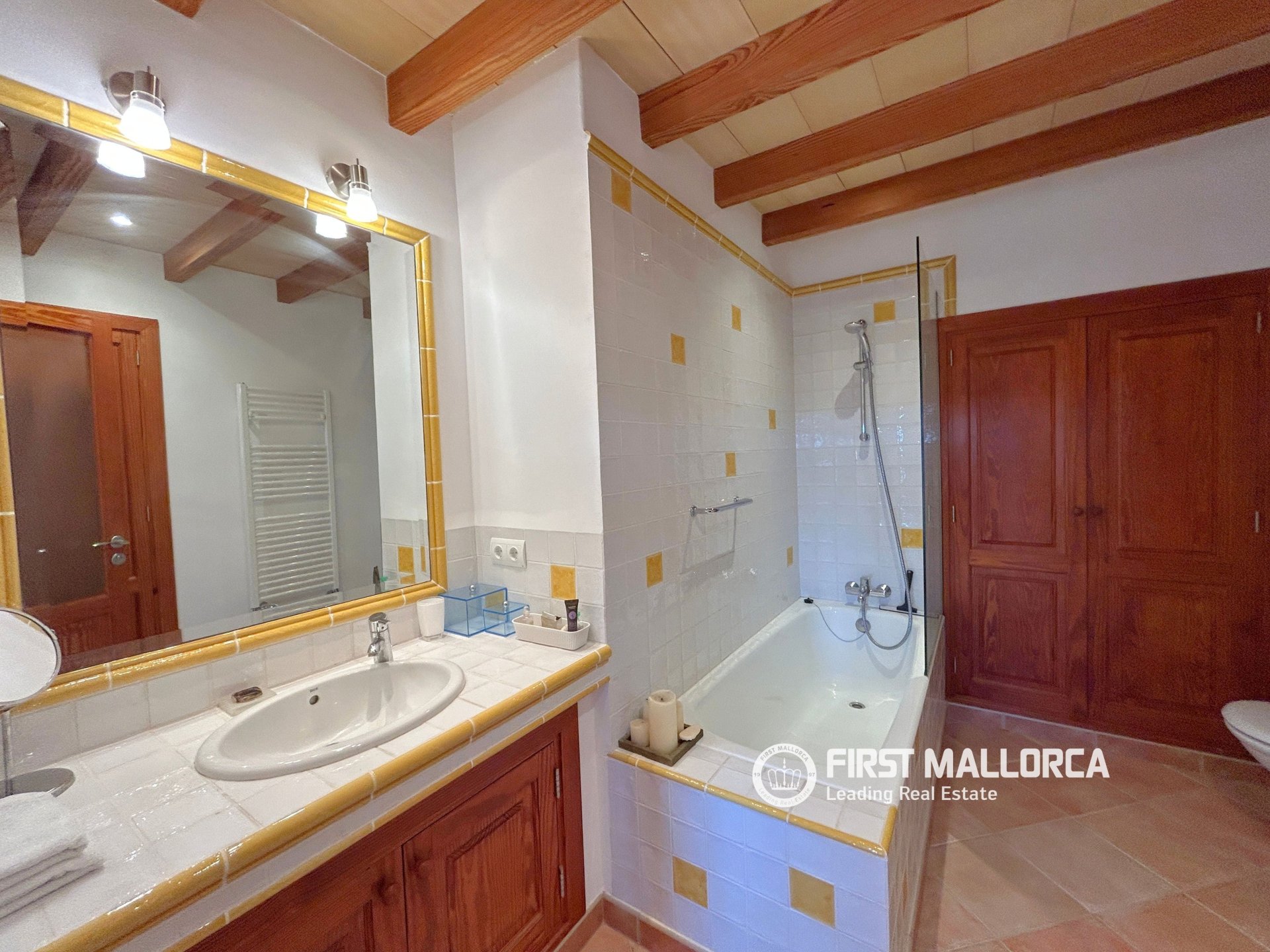 Finca in Puigpunyent, Mallorca, Spain 5 bedrooms, 262 sq.m. No. 196749