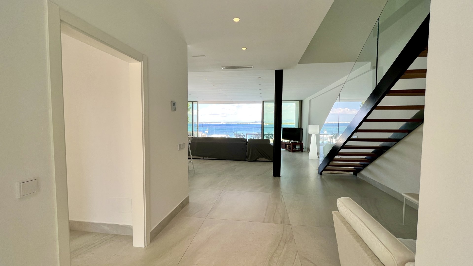 Apartment in Colonia De Sant Jordi, Mallorca, Spain 4 bedrooms, 420 sq.m. No. 196744