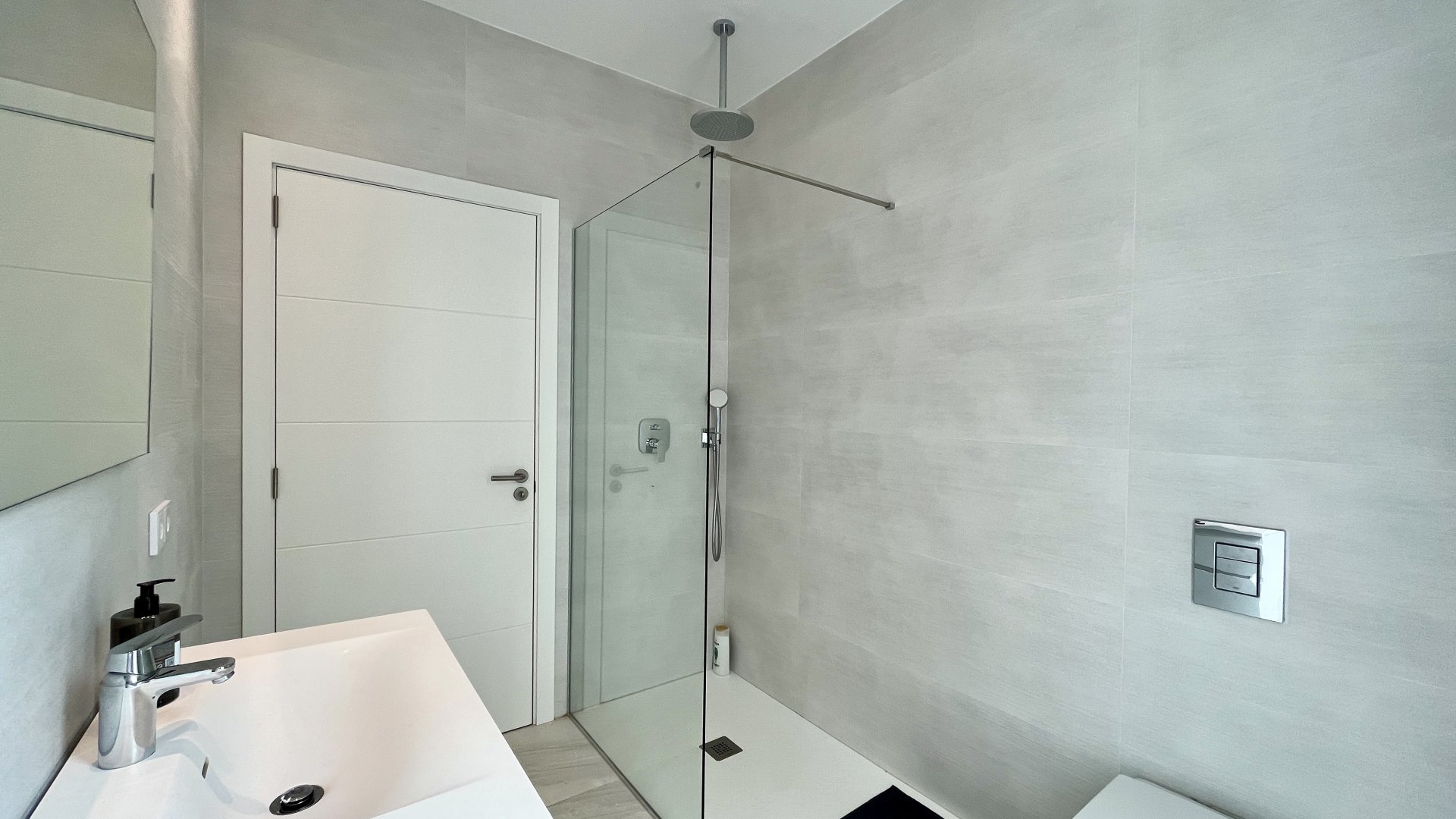 Apartment in Colonia De Sant Jordi, Mallorca, Spain 4 bedrooms, 420 sq.m. No. 196744