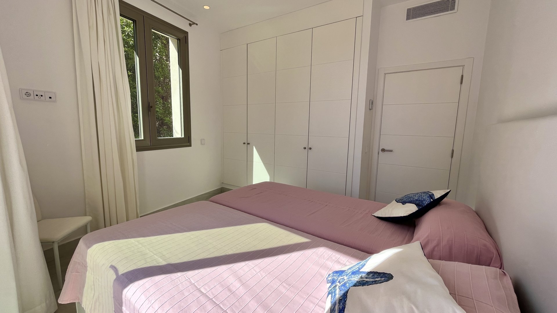Apartment in Colonia De Sant Jordi, Mallorca, Spain 4 bedrooms, 420 sq.m. No. 196744