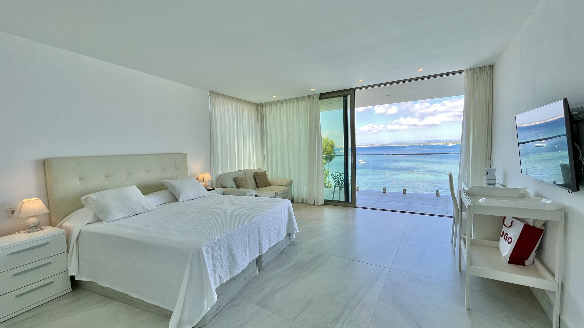 Apartment in Colonia De Sant Jordi, Mallorca, Spain 4 bedrooms, 420 sq.m. No. 196744