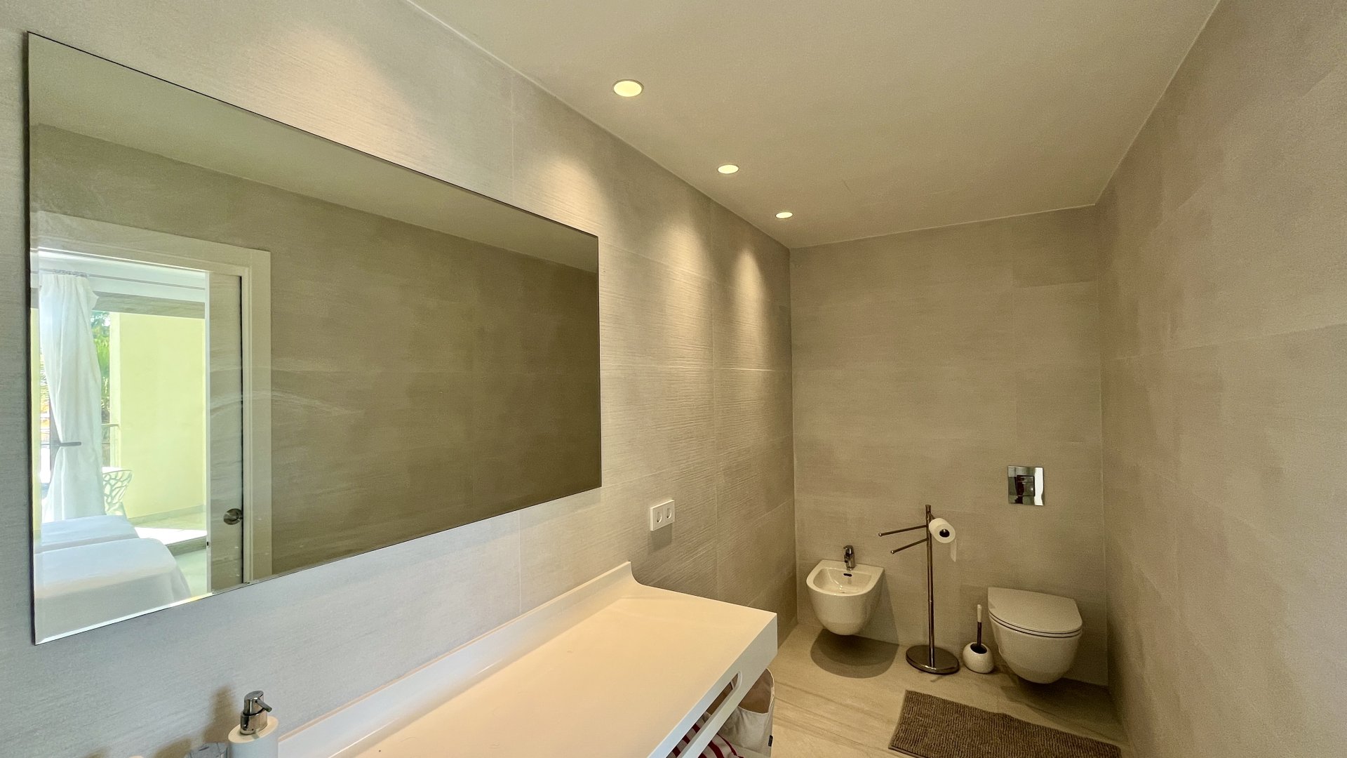 Apartment in Colonia De Sant Jordi, Mallorca, Spain 4 bedrooms, 420 sq.m. No. 196744