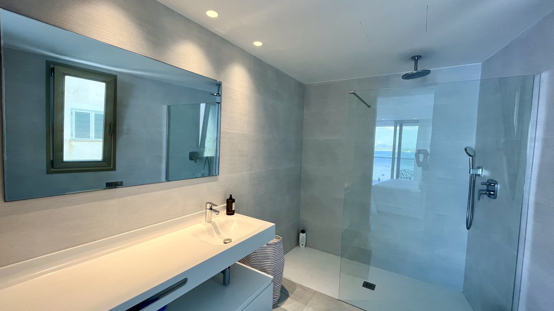 Apartment in Colonia De Sant Jordi, Mallorca, Spain 4 bedrooms, 420 sq.m. No. 196744