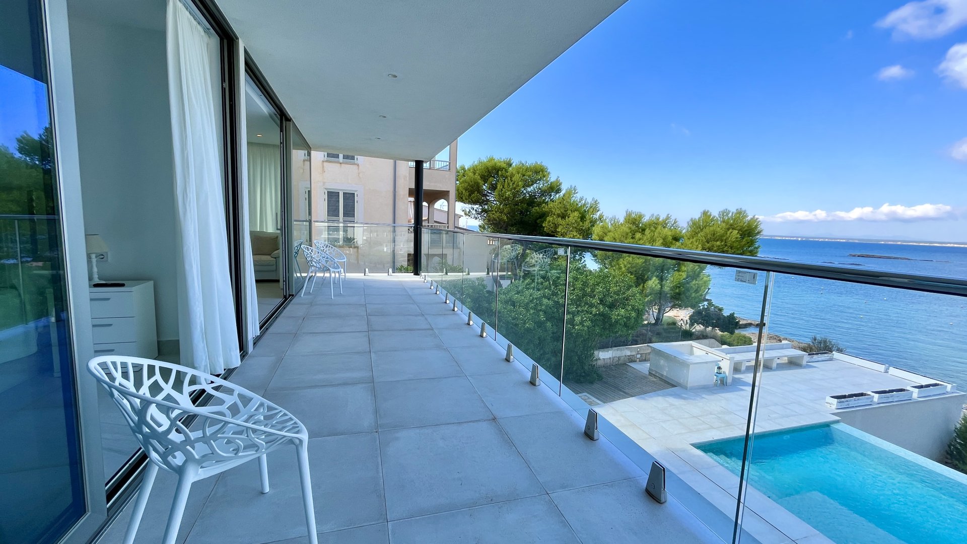 Apartment in Colonia De Sant Jordi, Mallorca, Spain 4 bedrooms, 420 sq.m. No. 196744