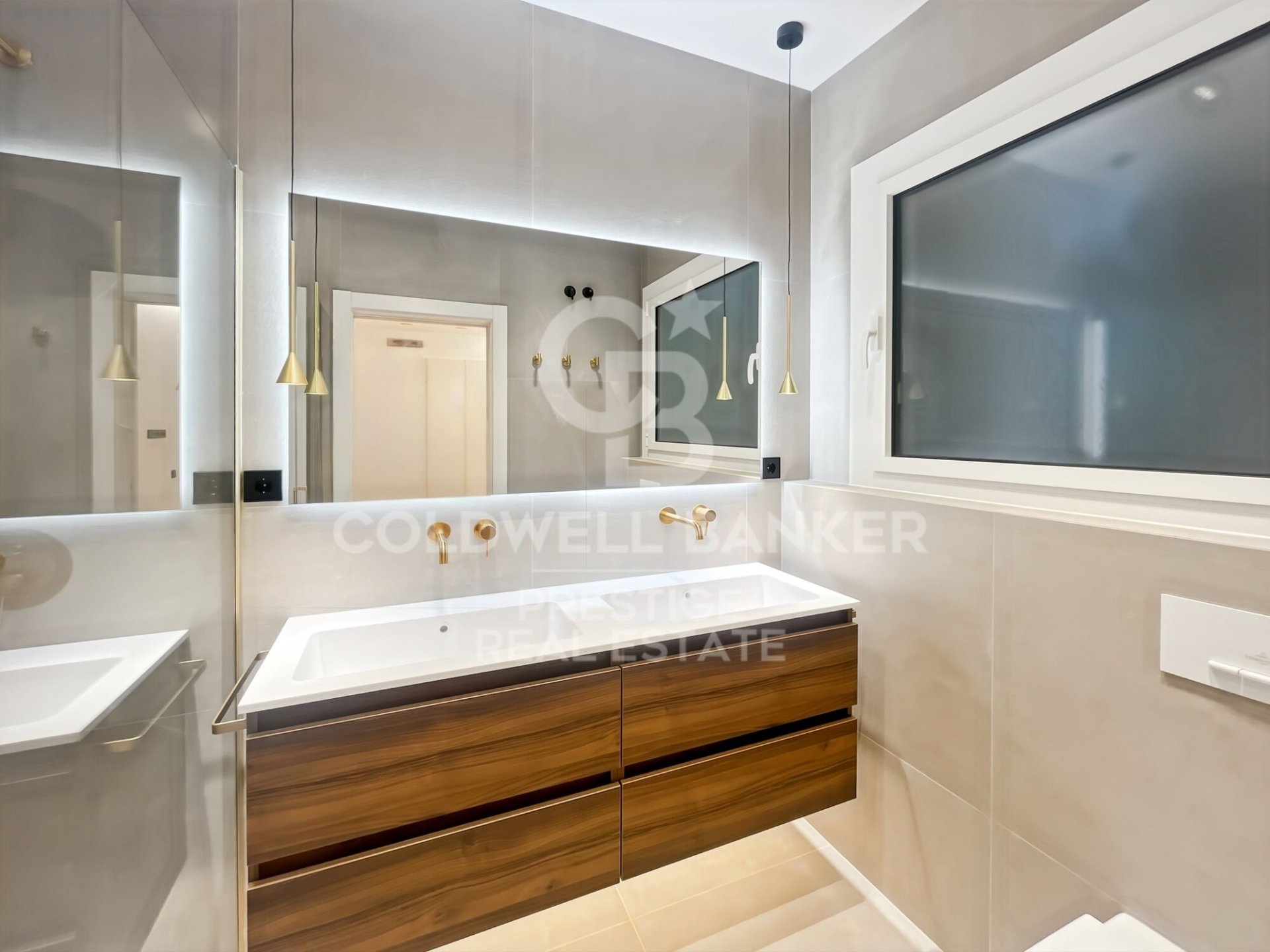 Dzīvoklis Barcelona, Spānijā 4 istabas, 210 m2 Nr. 157116