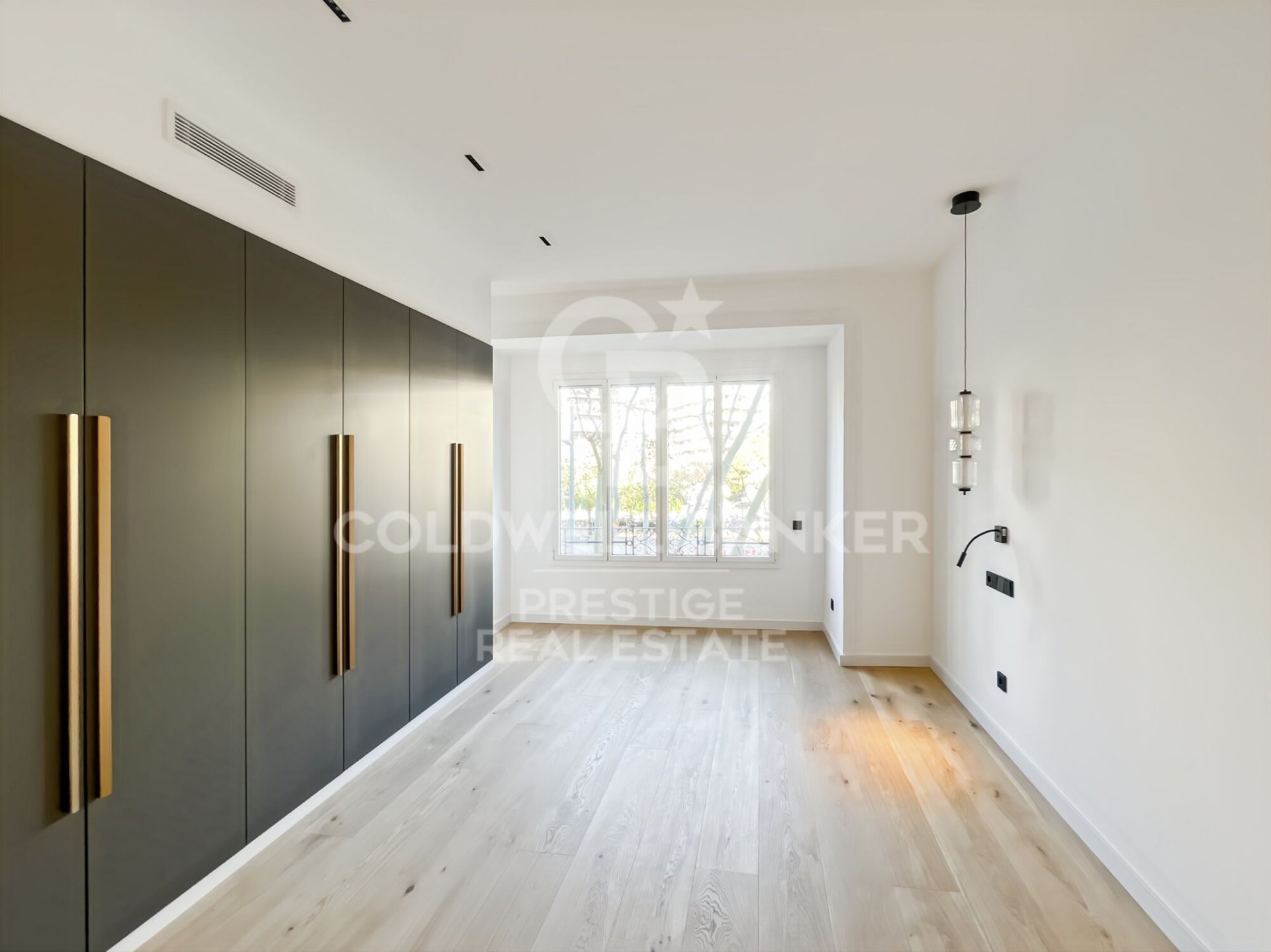 Dzīvoklis Barcelona, Spānijā 4 istabas, 210 m2 Nr. 157116