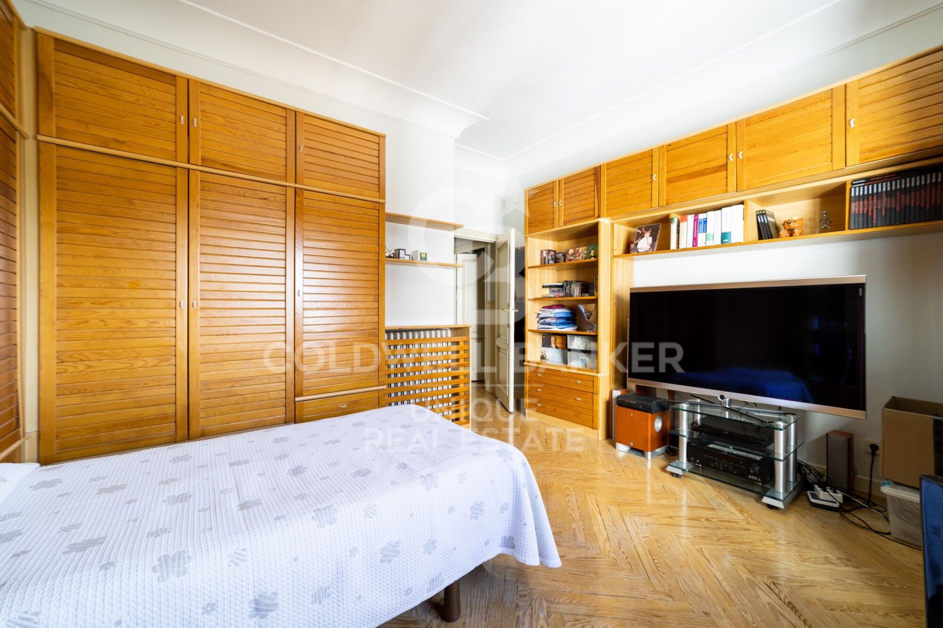 Kattohuoneisto Madrid, Espanja 3 makuuhuonetta, 170 m2 No. 157117