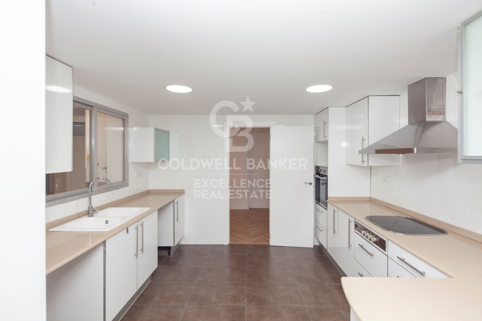 Apartamento en Valencia, València, España 4 dormitorios, 171 m2 No. 157118