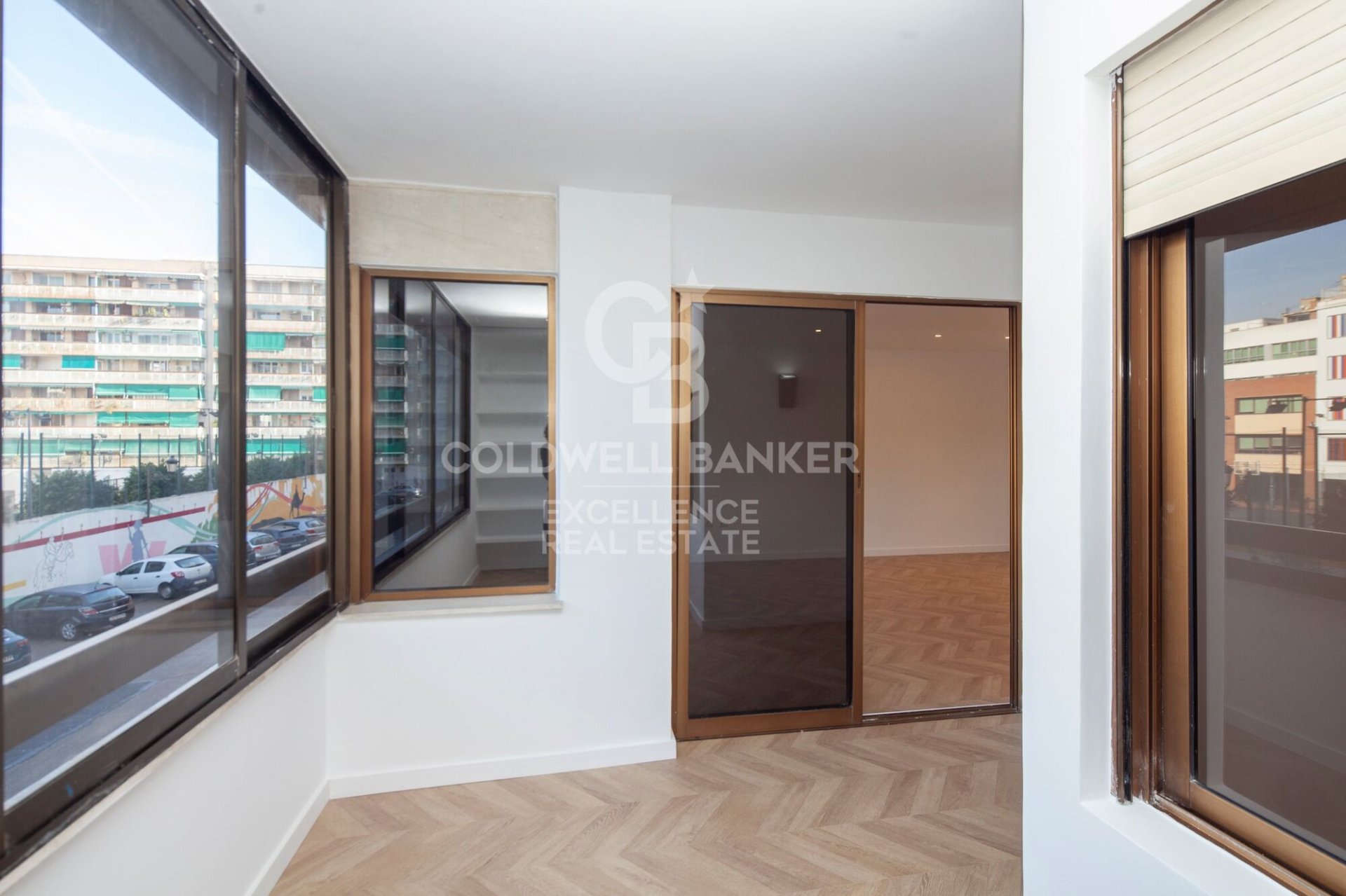 Apartamento en Valencia, València, España 4 dormitorios, 171 m2 No. 157118