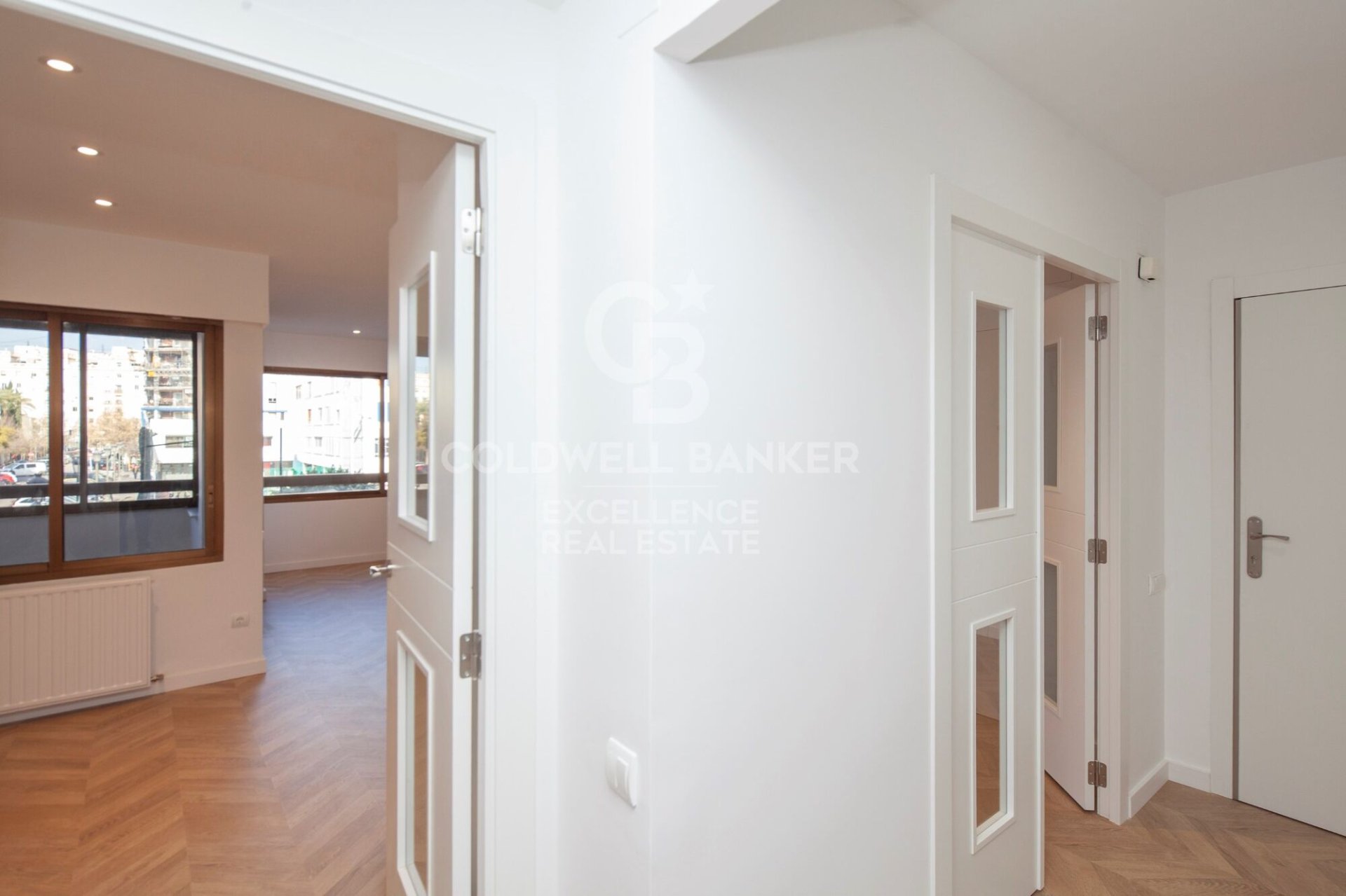 Apartamento en Valencia, València, España 4 dormitorios, 171 m2 No. 157118