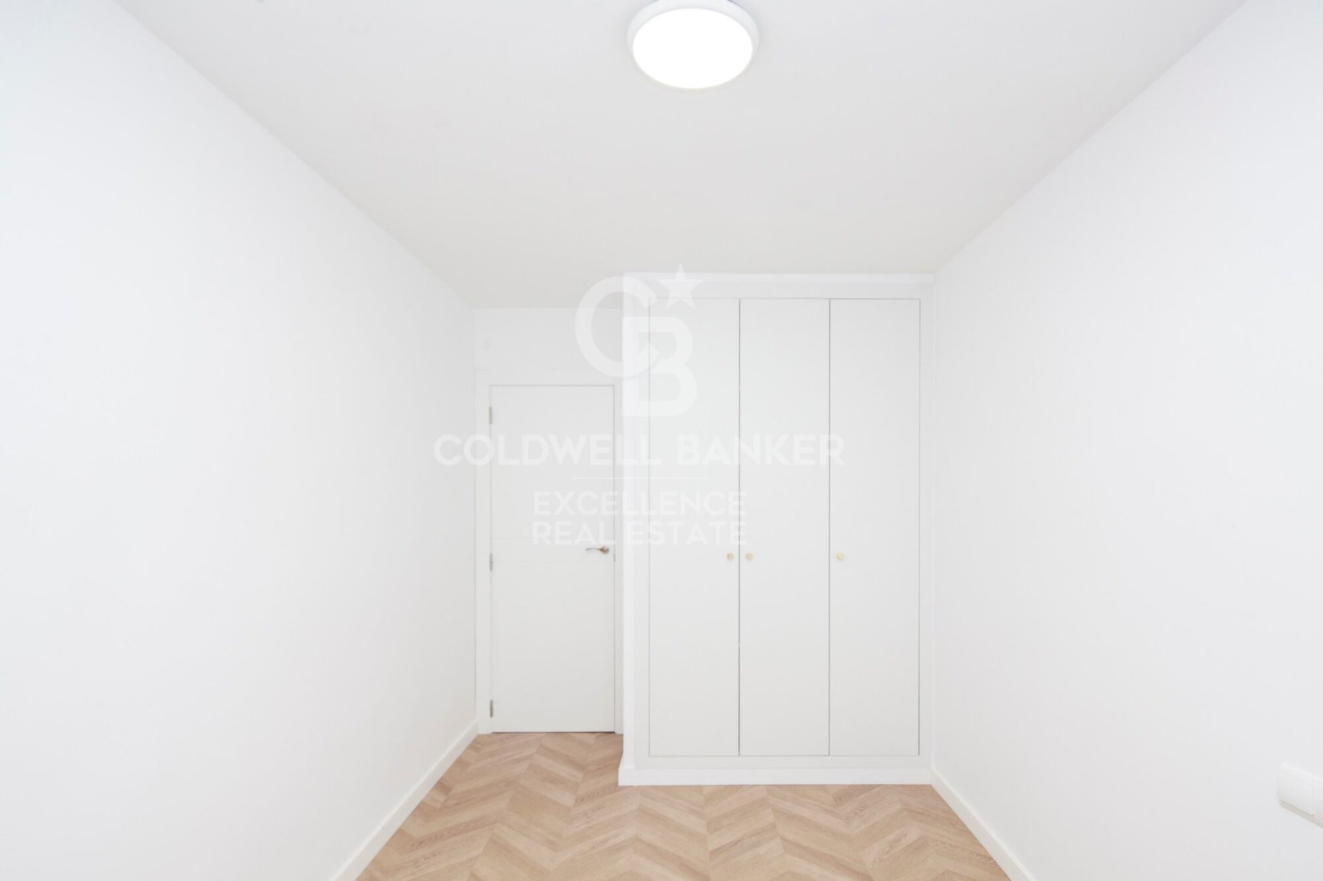 Apartamento en Valencia, València, España 4 dormitorios, 171 m2 No. 157118