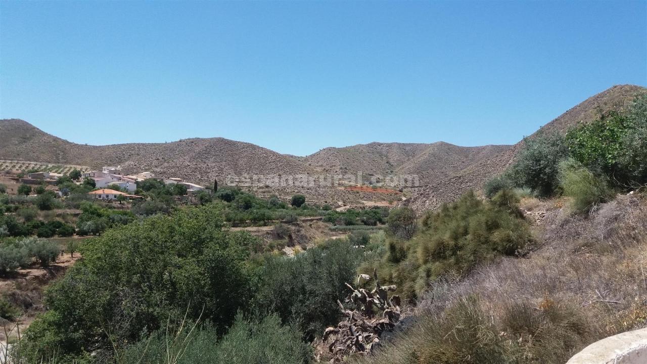 Hus i Arboleas, Almeria, Spanien 4 sovrum, 183 kvm. Nr. 184125