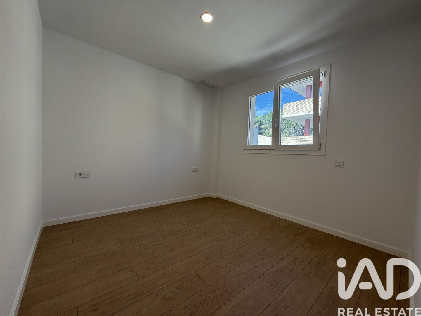 Apartment in Canet de Mar, Barcelona, Spain 3 bedrooms, 95 sq.m. No. 194391