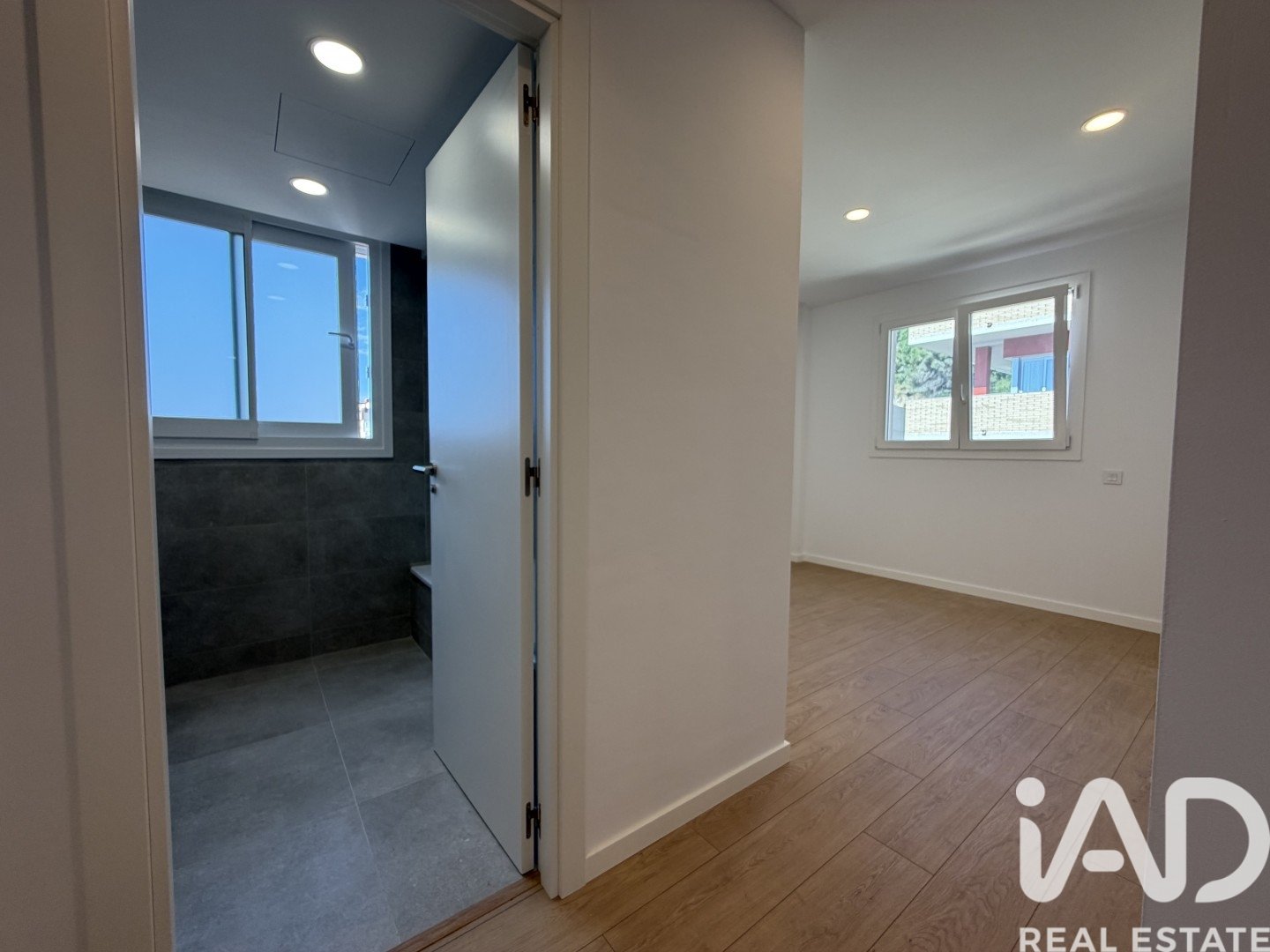 Apartment in Canet de Mar, Barcelona, Spain 3 bedrooms, 95 sq.m. No. 194391