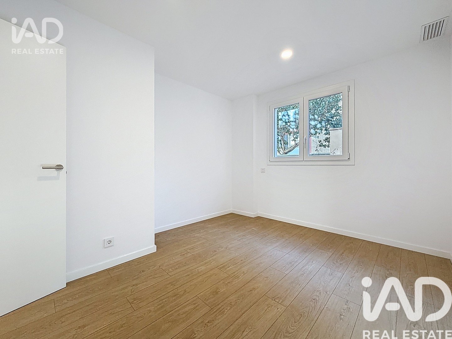 Apartment in Canet de Mar, Barcelona, Spain 3 bedrooms, 95 sq.m. No. 194391