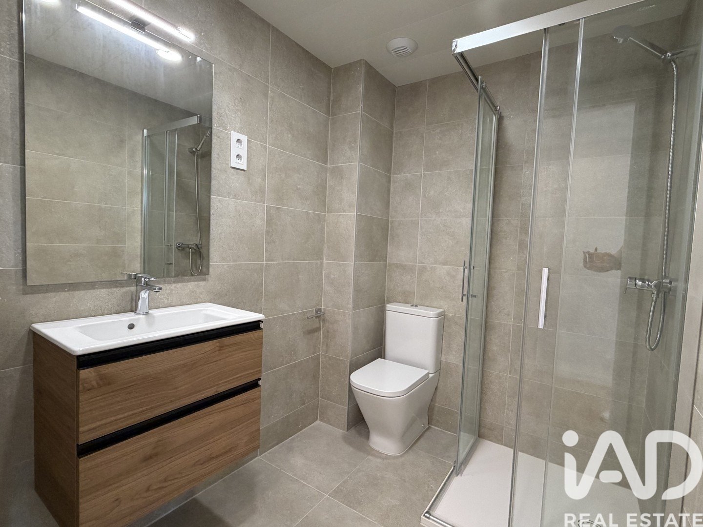 Apartment in Canet de Mar, Barcelona, Spain 3 bedrooms, 95 sq.m. No. 194391