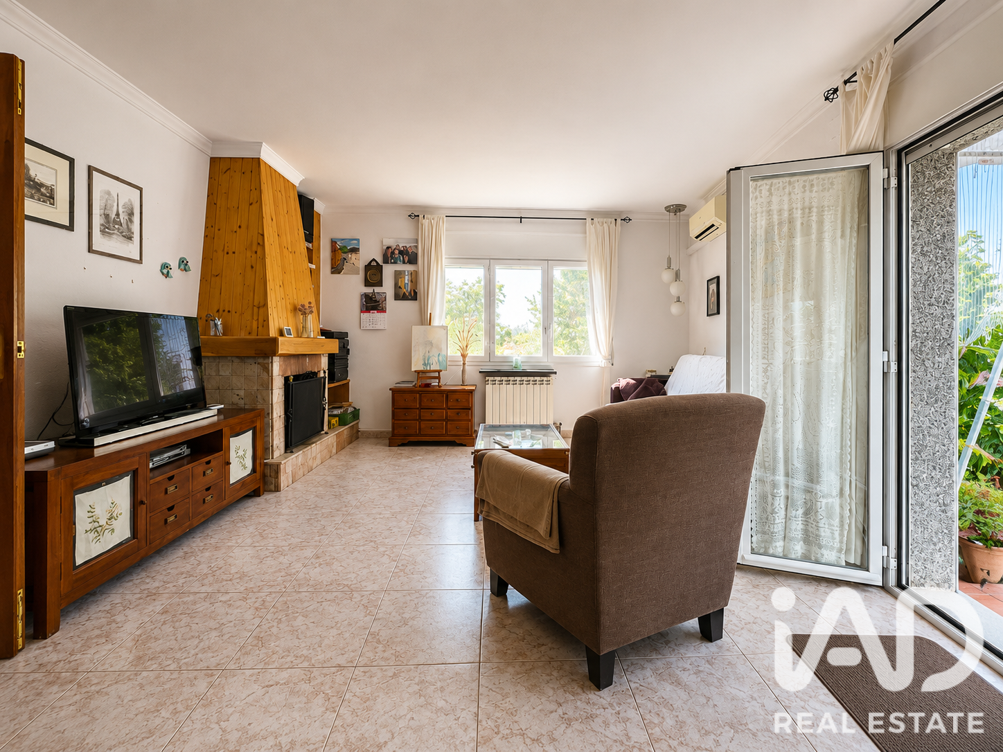 House à Sant Antoni de Vilamajor, Barcelona, Espagne 4 chambres, 195 m2 No. 194390