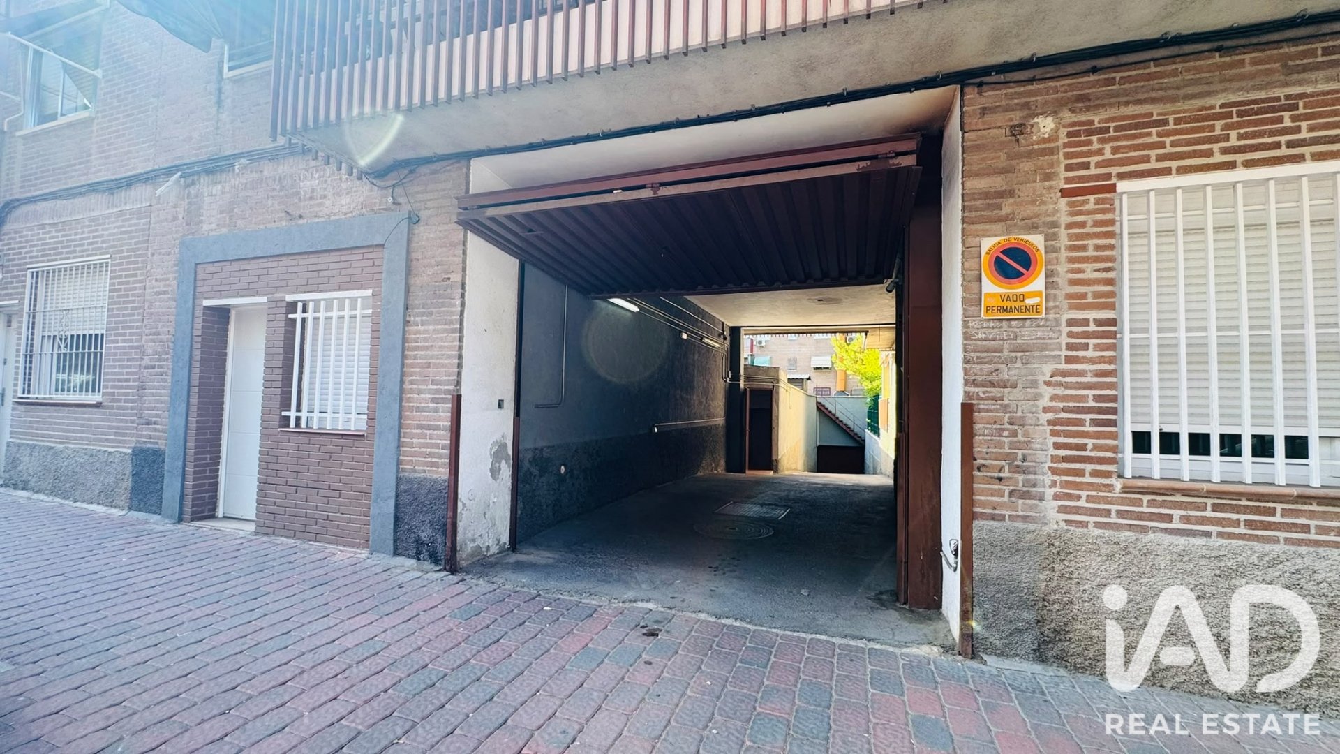 Garāža Madrid, Spānijā 10 m2 Nr. 194394
