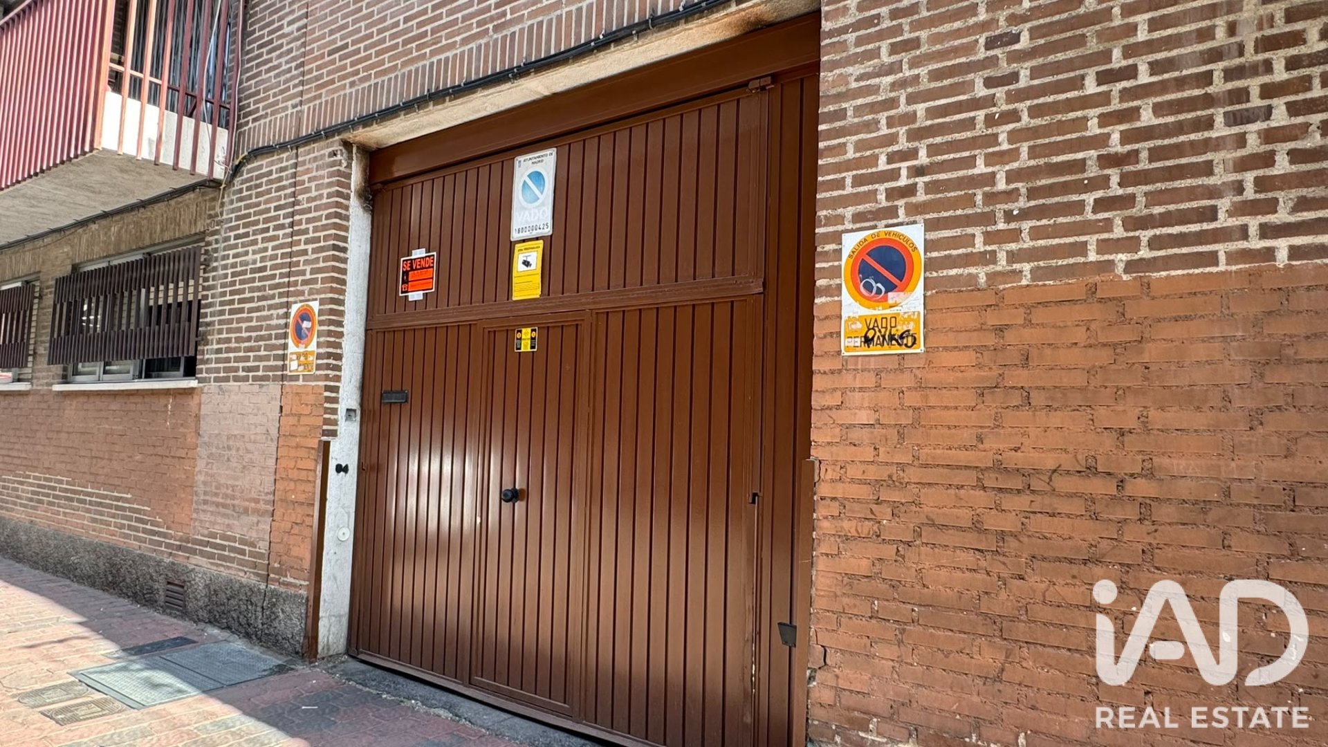 Garāža Madrid, Spānijā 10 m2 Nr. 194394