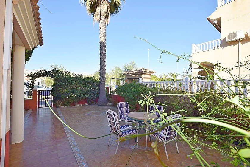 Villa a La Florida, Alicante, Spagna 3 camere da letto, 107 mq. N° 69778