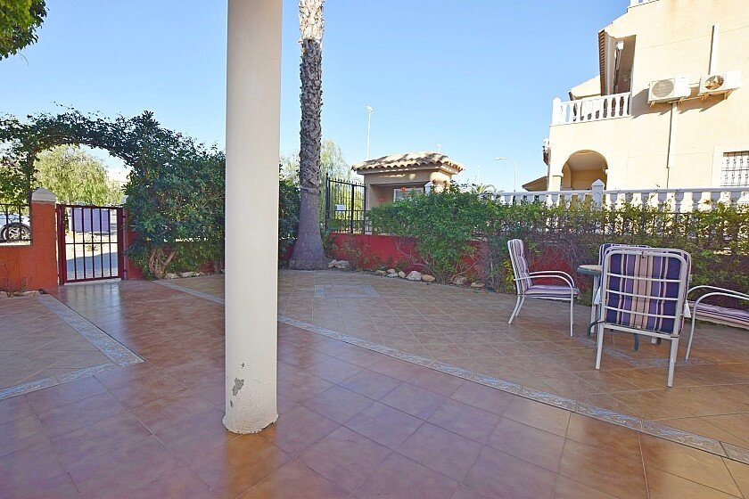 Villa a La Florida, Alicante, Spagna 3 camere da letto, 107 mq. N° 69778