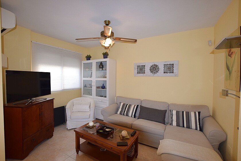 Villa a La Florida, Alicante, Spagna 3 camere da letto, 107 mq. N° 69778
