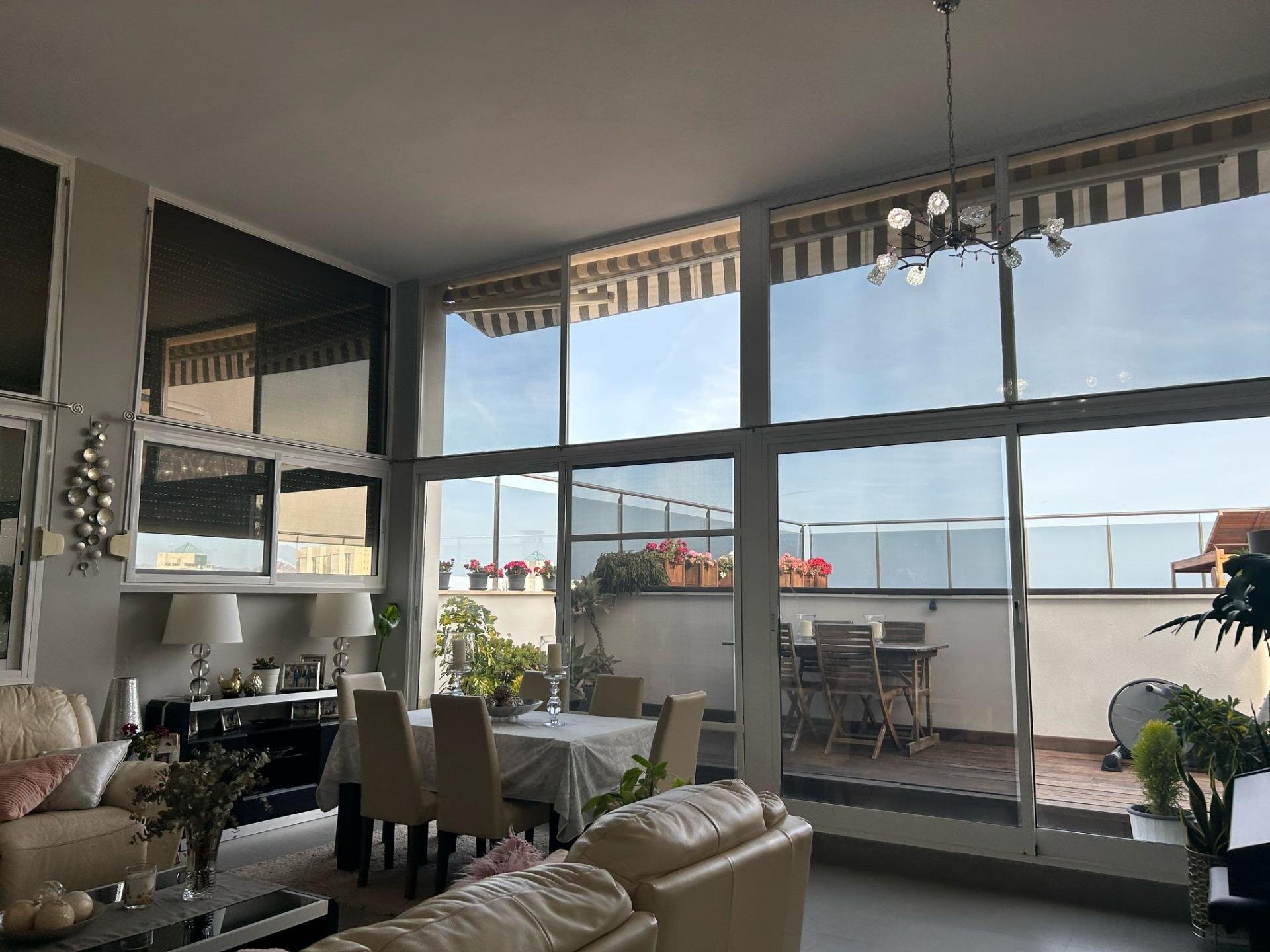 Kattohuoneisto Finestrat, Alicante, Espanja 3 makuuhuonetta, 172 m2 No. 165565