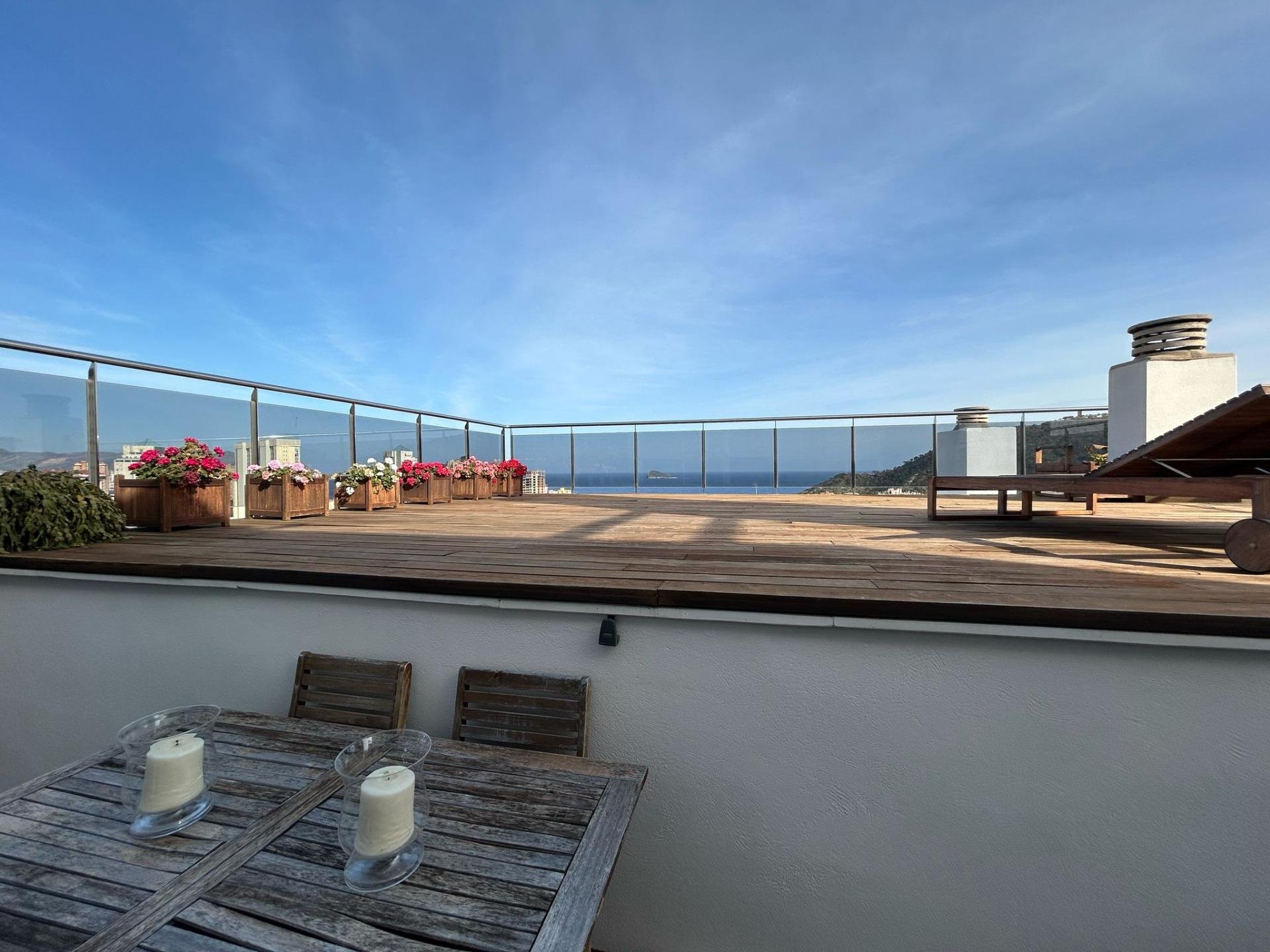 Kattohuoneisto Finestrat, Alicante, Espanja 3 makuuhuonetta, 172 m2 No. 165565