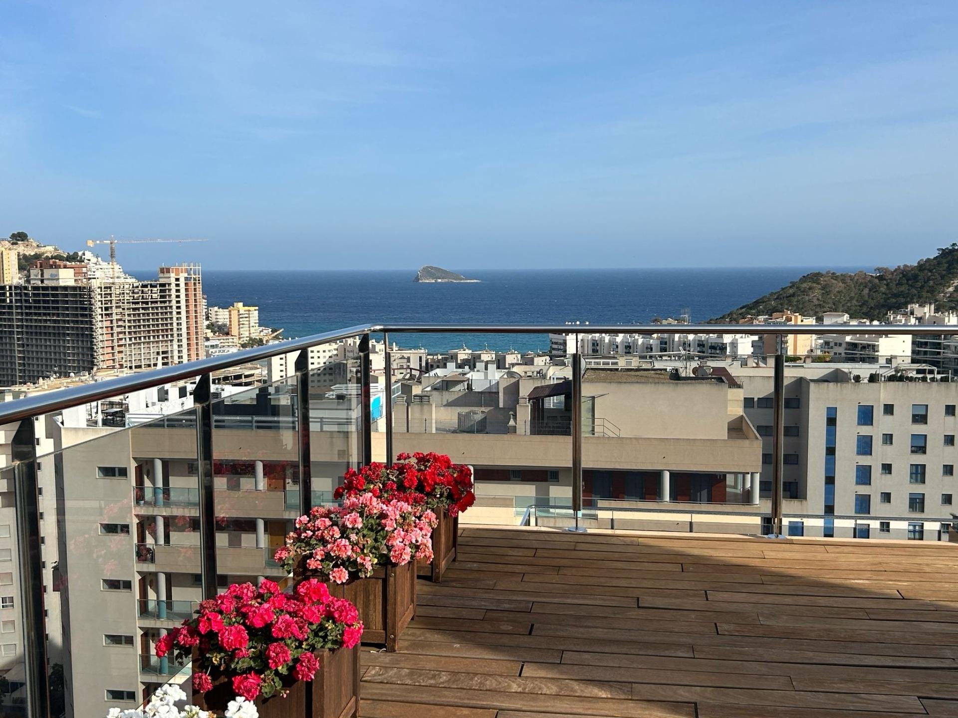 Kattohuoneisto Finestrat, Alicante, Espanja 3 makuuhuonetta, 172 m2 No. 165565