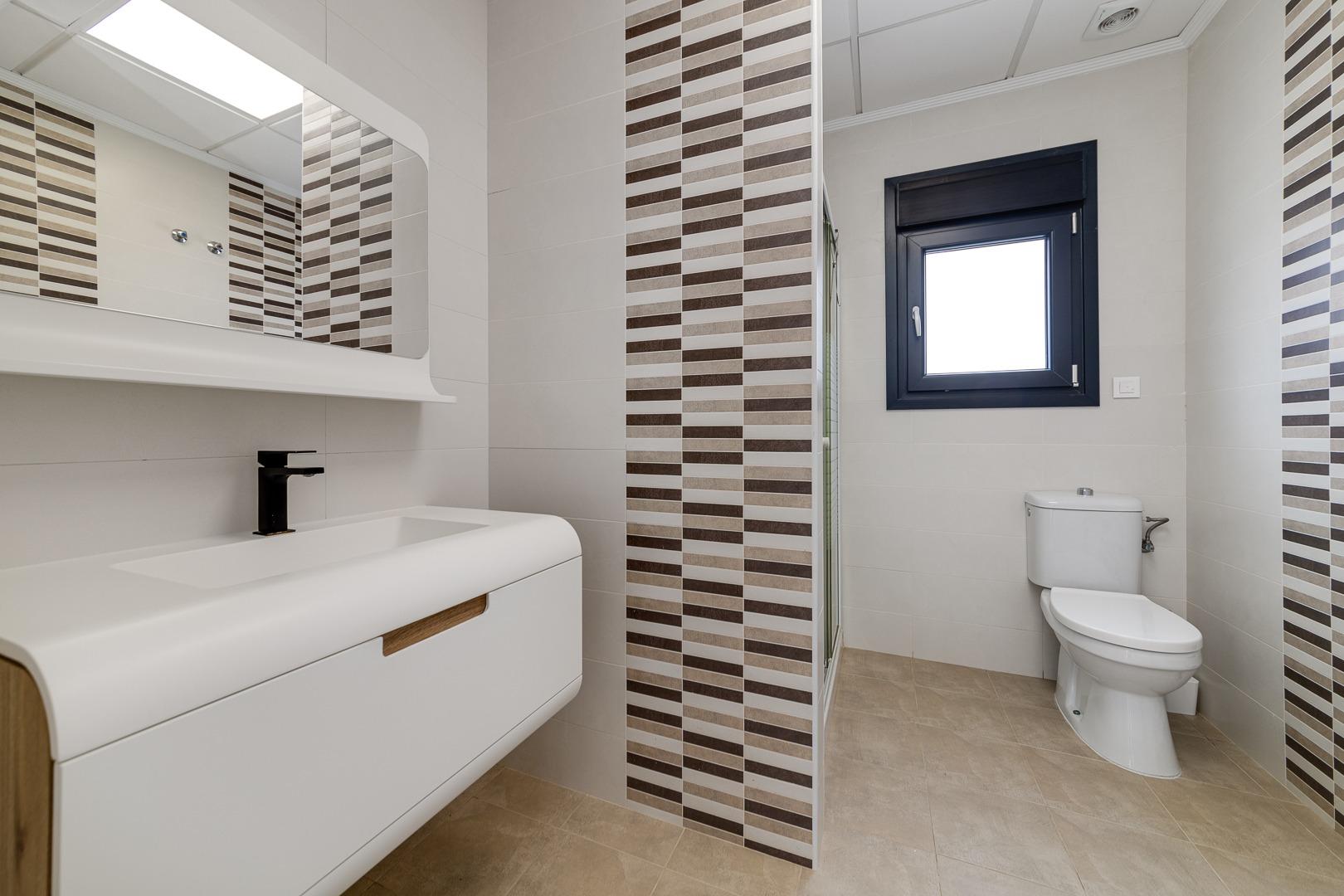 Villa en Torrevieja, Alicante, España 210 m2 No. 165568