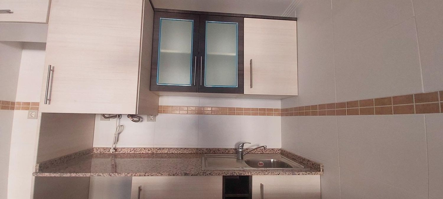 Huoneisto Alicante, Espanja 2 makuuhuonetta, 84 m2 No. 151487